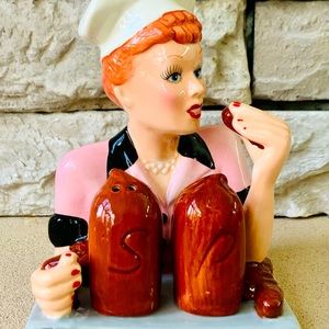 1996 Vandor "I Love Lucy" Job Switching Salt & Pepper Shakers Ceramic